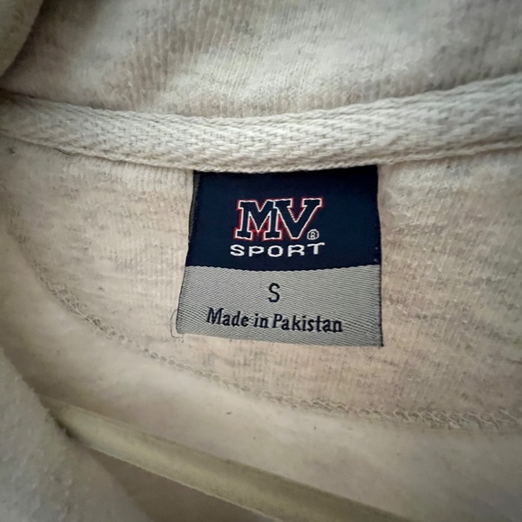 Anna Maria Island "AMI" 3/4 zip sweatshirt; light grey/cream - Picture 4 of 4